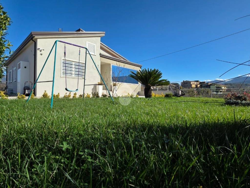 Villa a Sant'agata de' goti in C/da Capitone - Foto 2