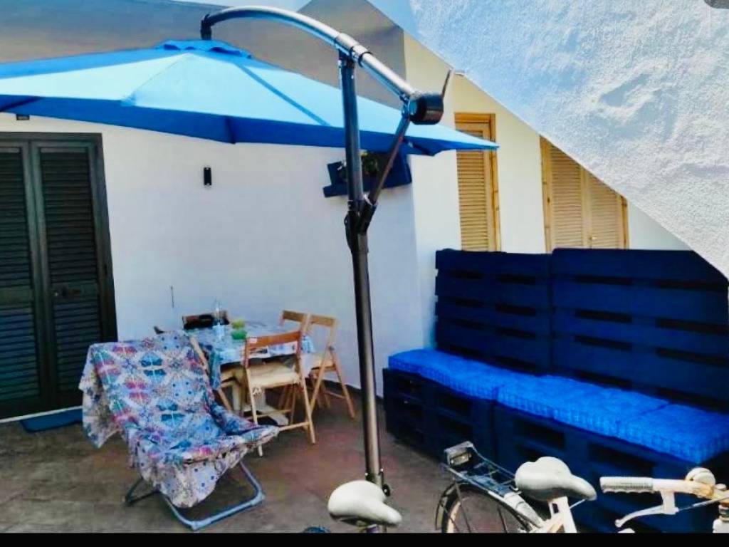 Appartamento a Melendugno in Viale Micene, 5 - Foto 2