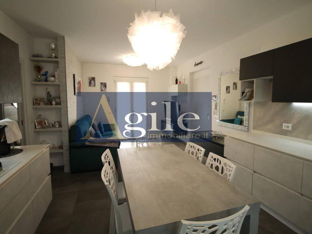 Appartamento a Folignano in via cenciarini - Foto 2