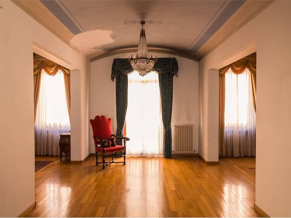 Villa a Carpi in Via Ciro Menotti, 33 - Foto 4
