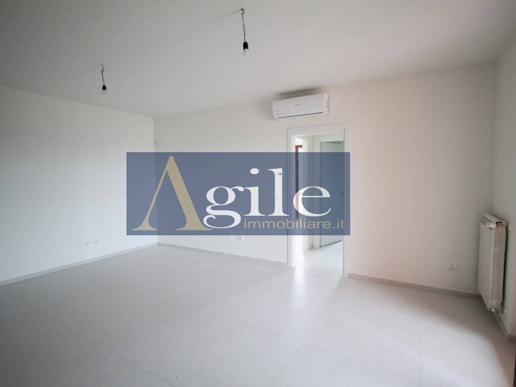 Appartamento a Spinetoli in via padre michele bulmetti - Foto 2
