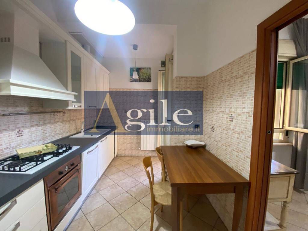 Appartamento a San benedetto del tronto in via esino - Foto 3