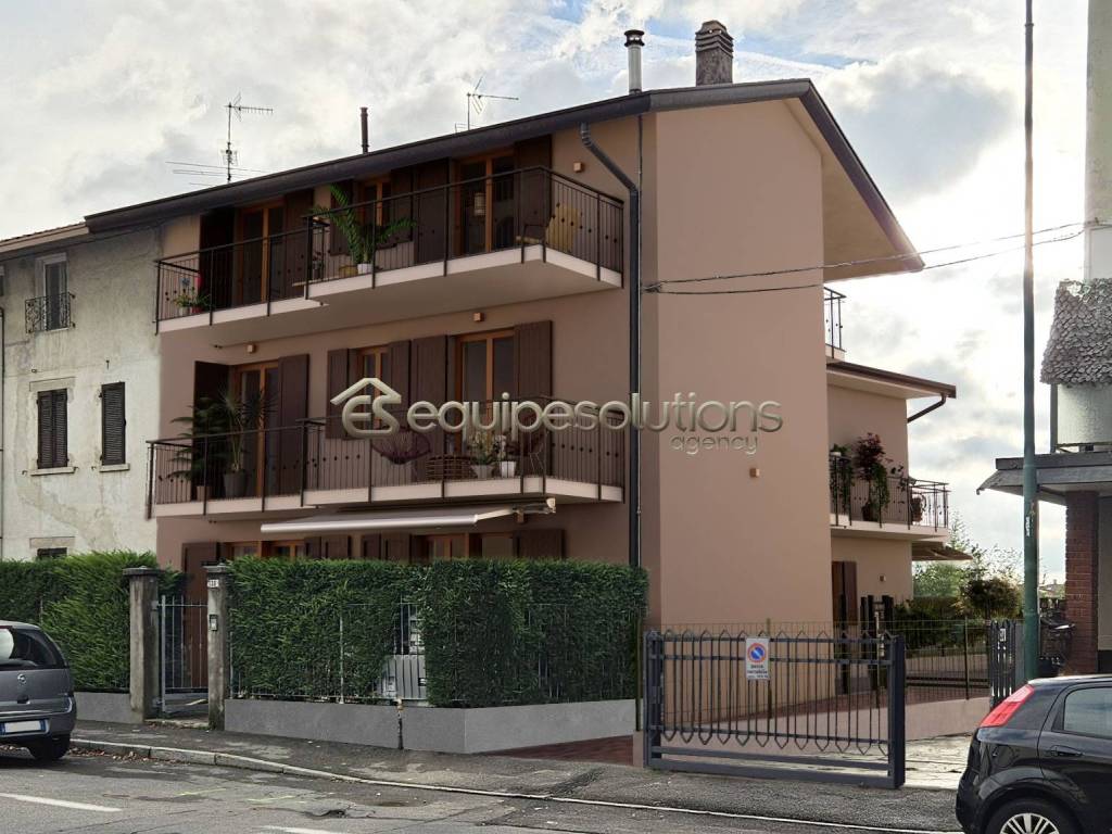 Appartamento a Scanzorosciate in Via Piave - Foto 2