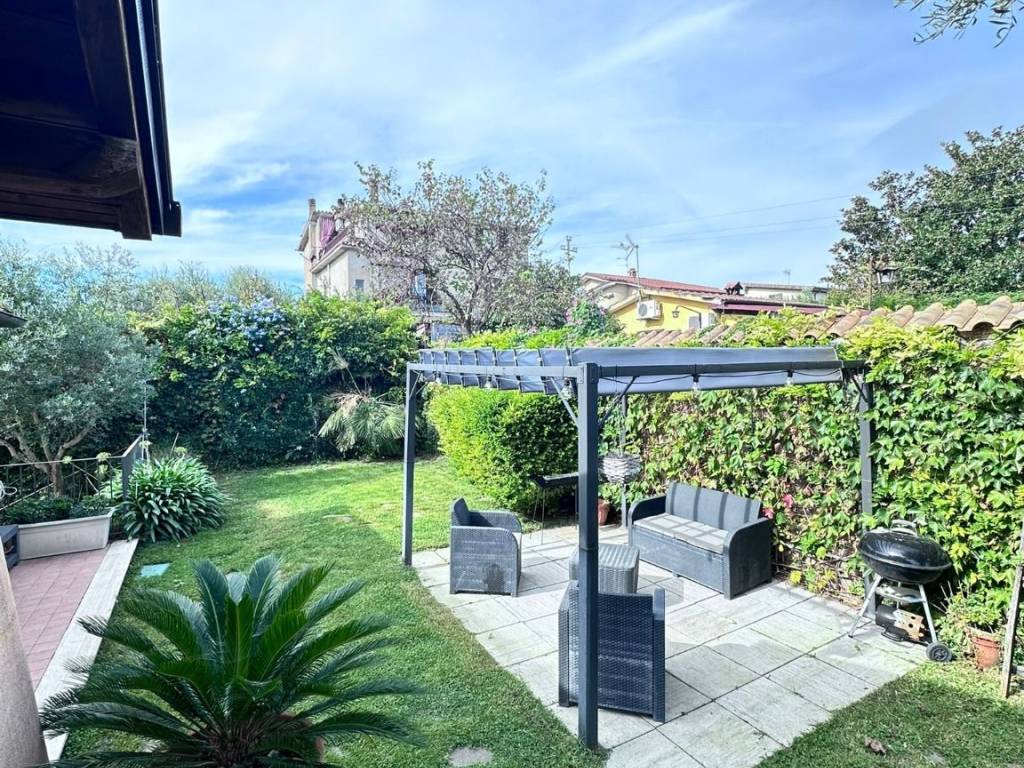 Villa a Riano in Via del Cavone, 24 - Foto 3