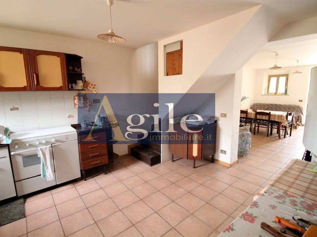 Casa indipendente a Cossignano in CONTRADA GRAZIE - Foto 5