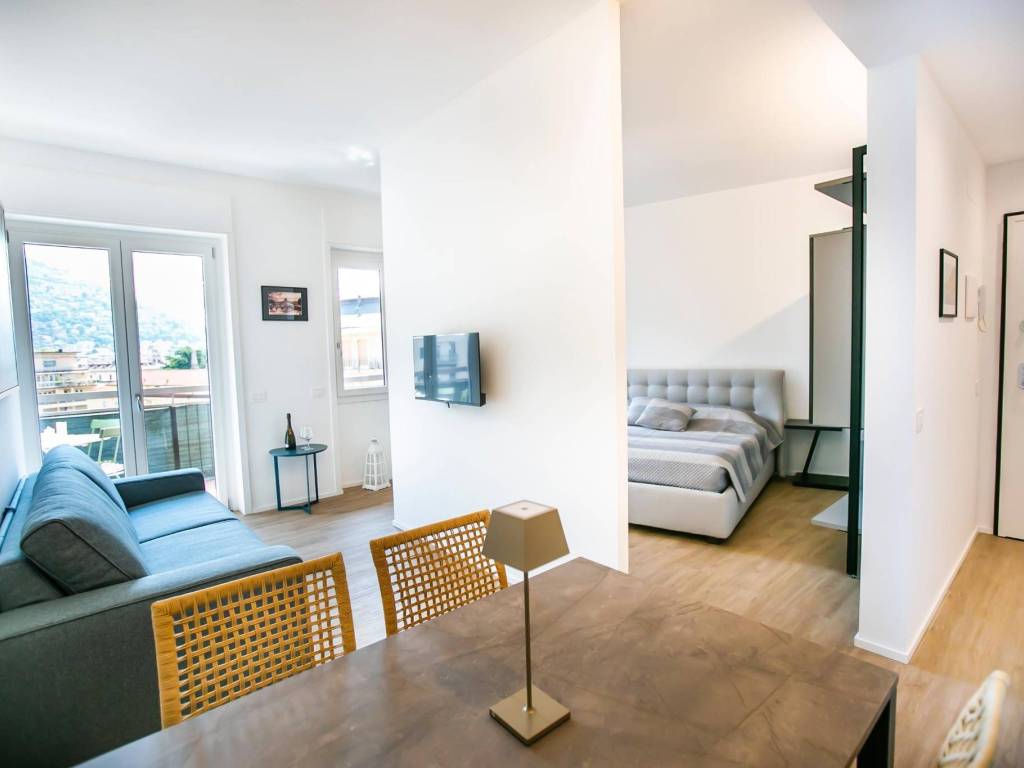Appartamento a Como in Via Fratelli Recchi, 4 - Foto 4