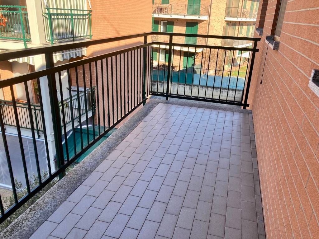 Appartamento a Chieri in Via Andrea Gastaldi - Foto 3