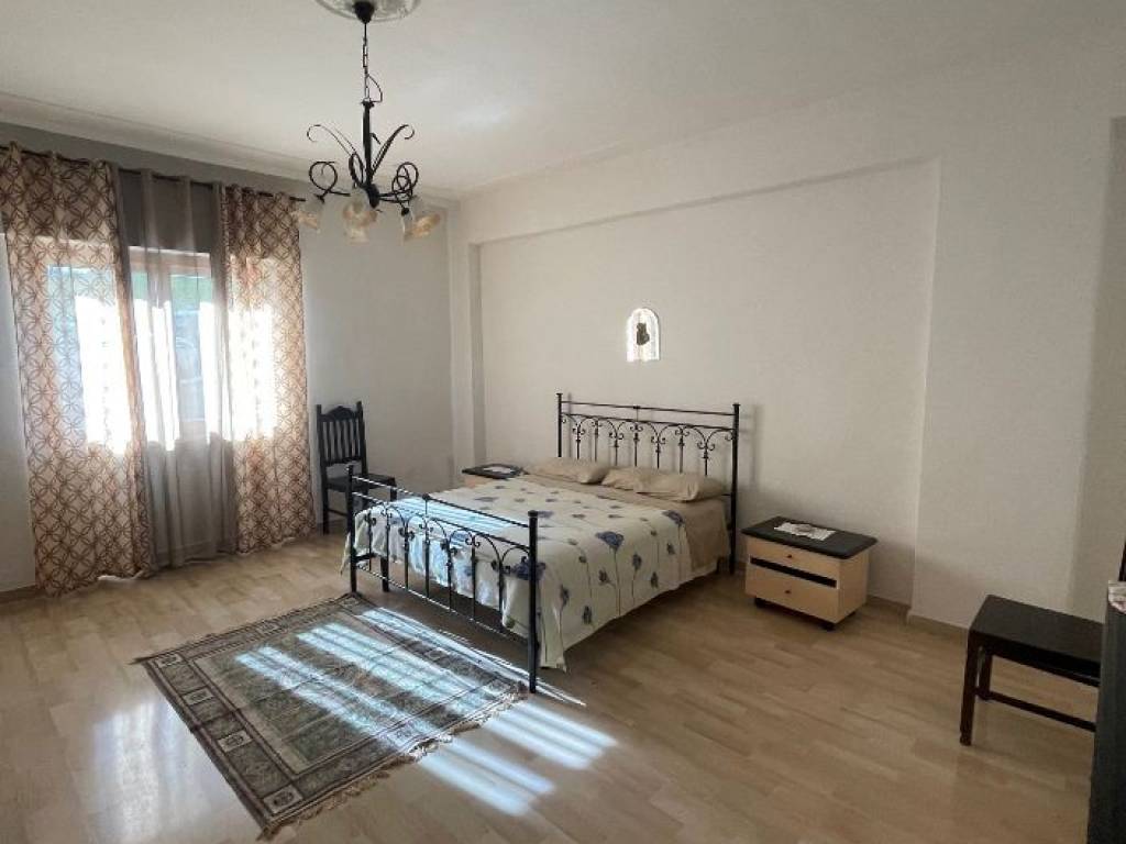 Appartamento a Catanzaro in Viale Vincenzo De Filippis - Foto 2