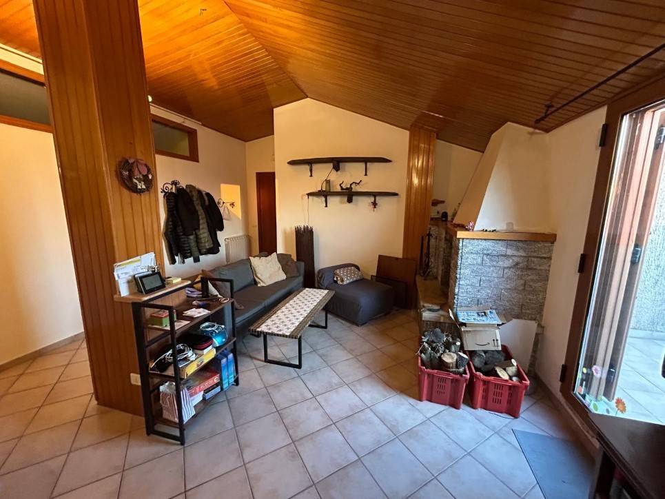 Appartamento a Trecastelli in Via Croce - Foto 3