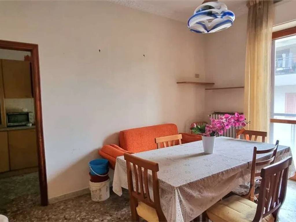 Appartamento a Gravina in puglia in Via Pola, 64 - Foto 3