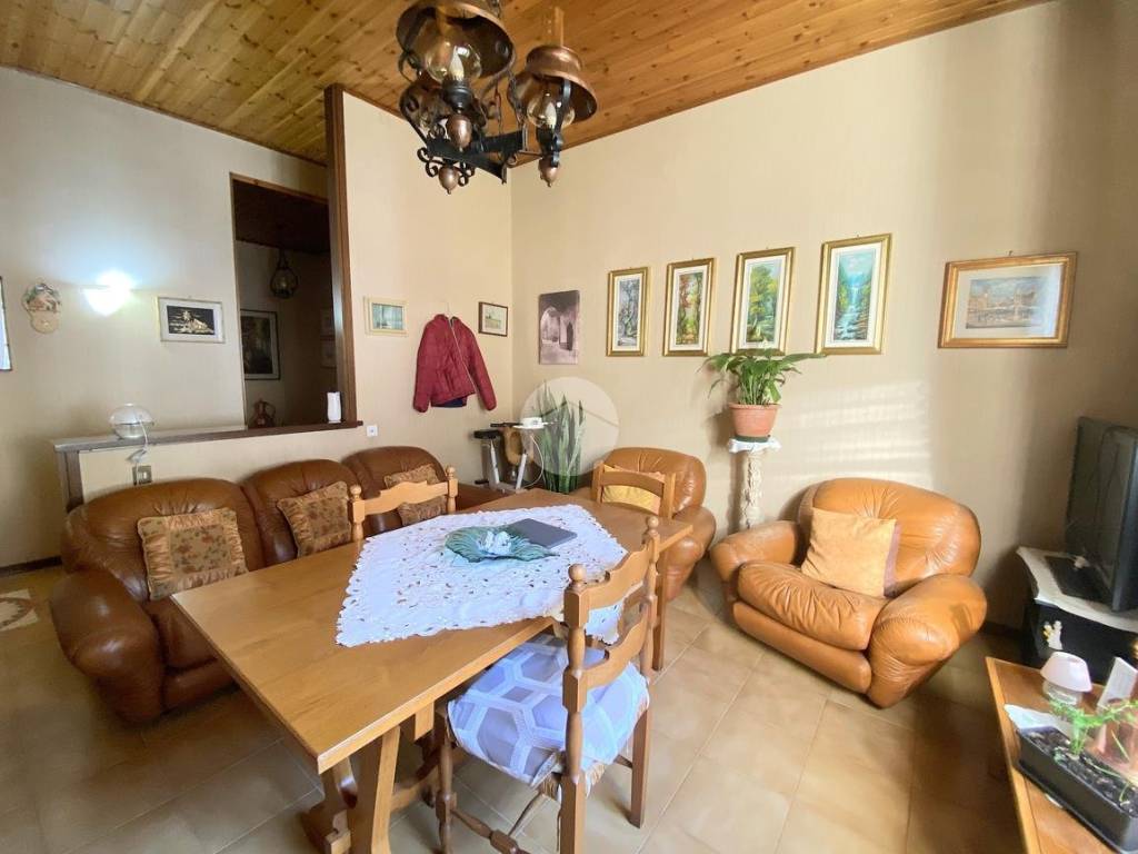 Appartamento a Piancogno in Via Vittorio Veneto, 96 - Foto 2