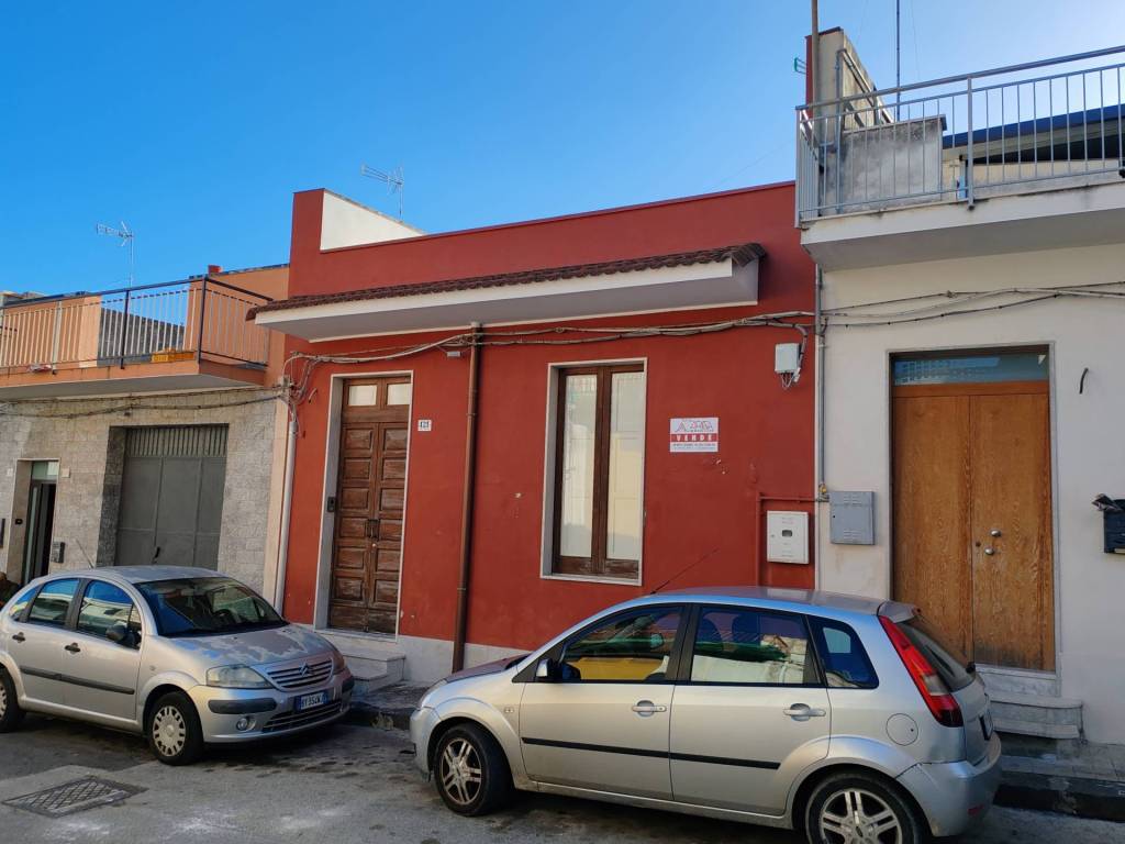 Casa indipendente a Solarino in VIA ROMA, 121 - Foto 2