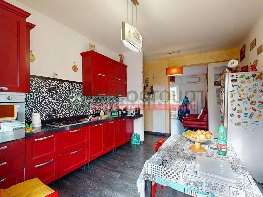 Appartamento a Livorno in Via Giacomo Castelnuovo, 1 - Foto 4
