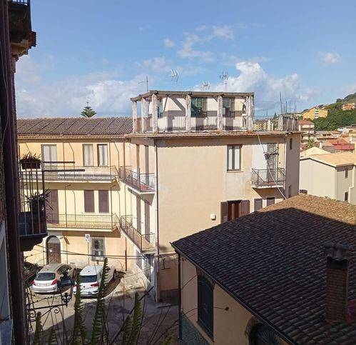 Appartamento a Lamezia terme in Via Volturno - Foto 4