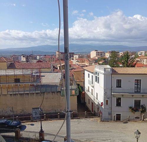 Appartamento a Lamezia terme in Via Volturno - Foto 5