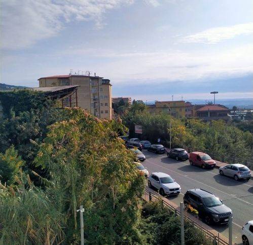 Appartamento a Lamezia terme in Via Aldo Moro 6 -/A - Foto 3