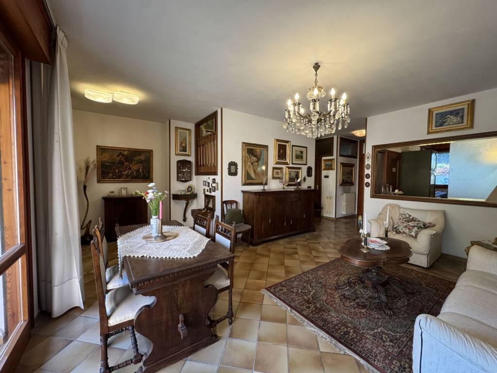 Villa a Castel san pietro terme in Via Picchio, 4 - Foto 5