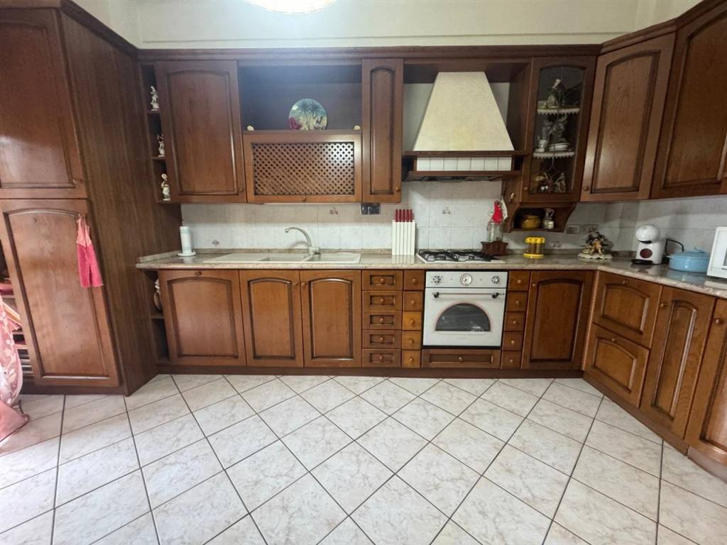Appartamento a Scandicci in Piazza Giovanni Boccaccio - Foto 2