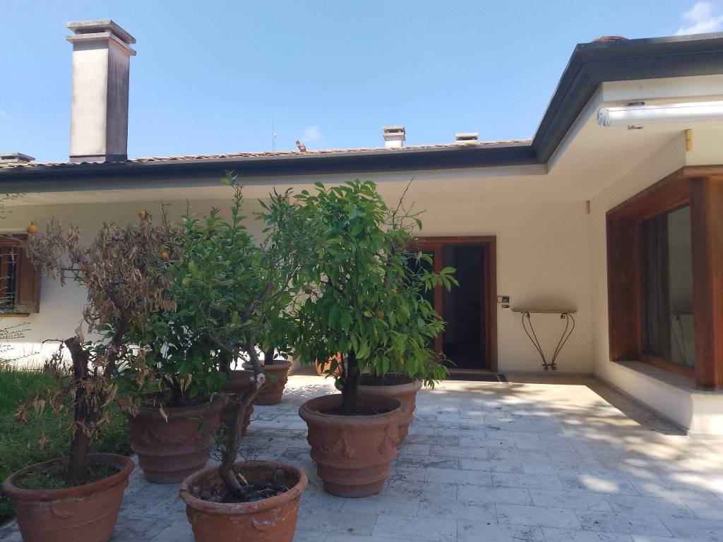 Villa a Quinto di treviso in Via Montello, 7 - Foto 5