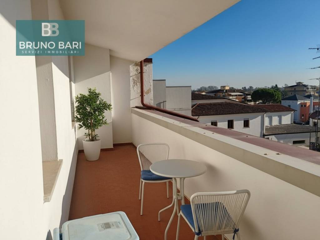 Appartamento a Azzano decimo in Galleria centrale - Foto 4