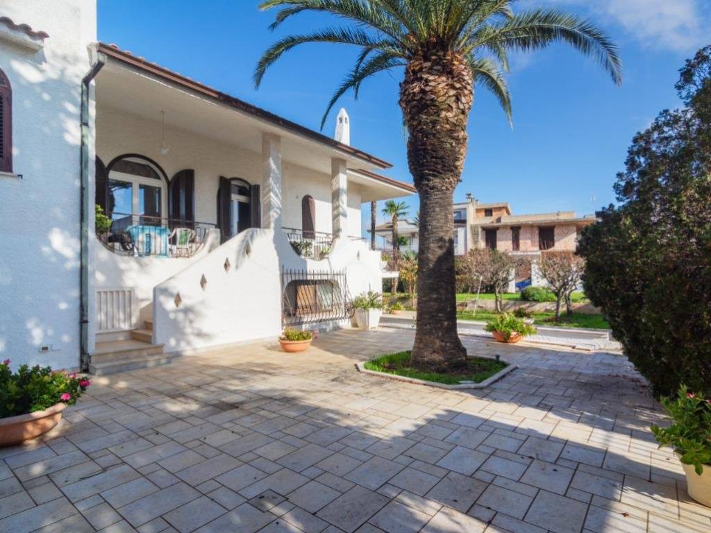 Villa a Conversano in Via Sacco e Vanzetti, 5 - Foto 2