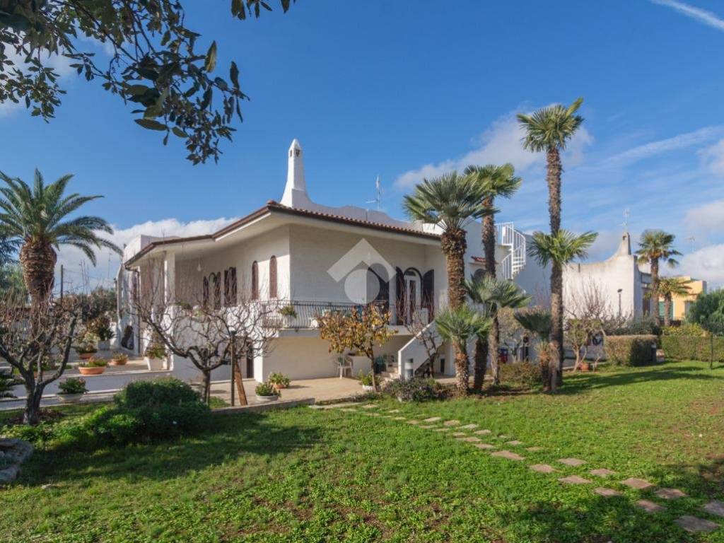 Villa a Conversano in Via Sacco e Vanzetti, 5 - Foto 3