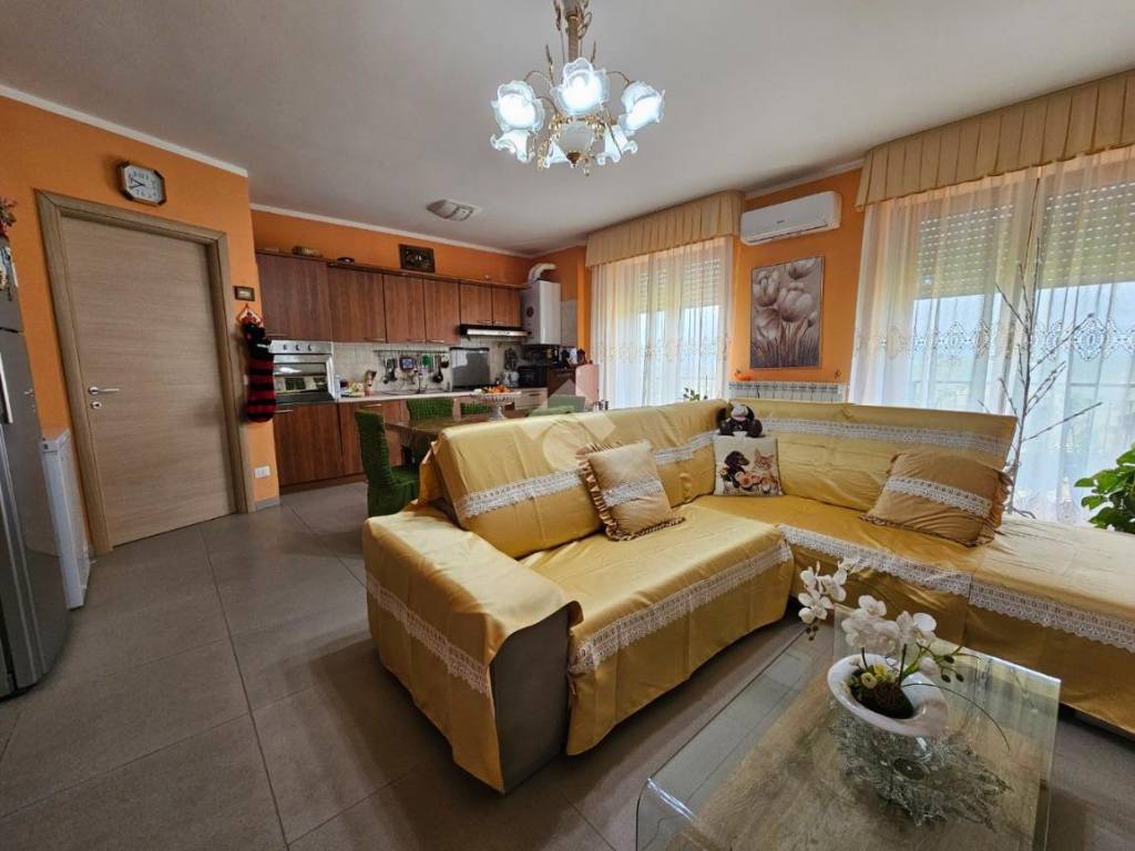 Appartamento a Torremaggiore in Via Colacchio - Foto 2