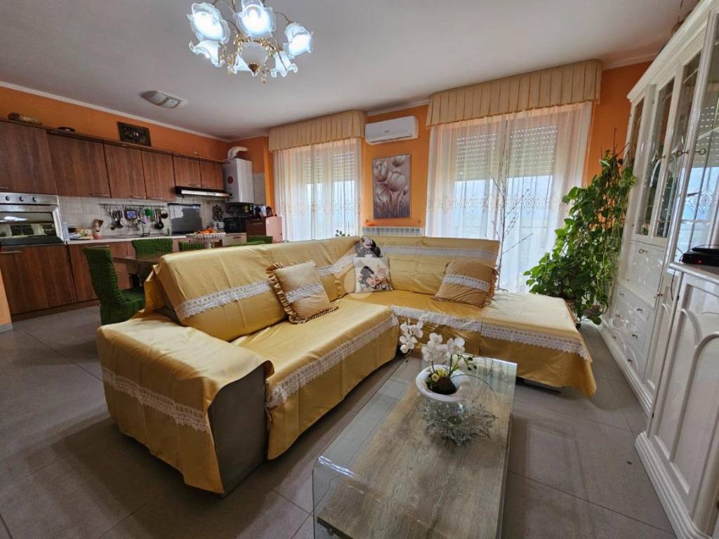 Appartamento a Torremaggiore in Via Colacchio - Foto 4