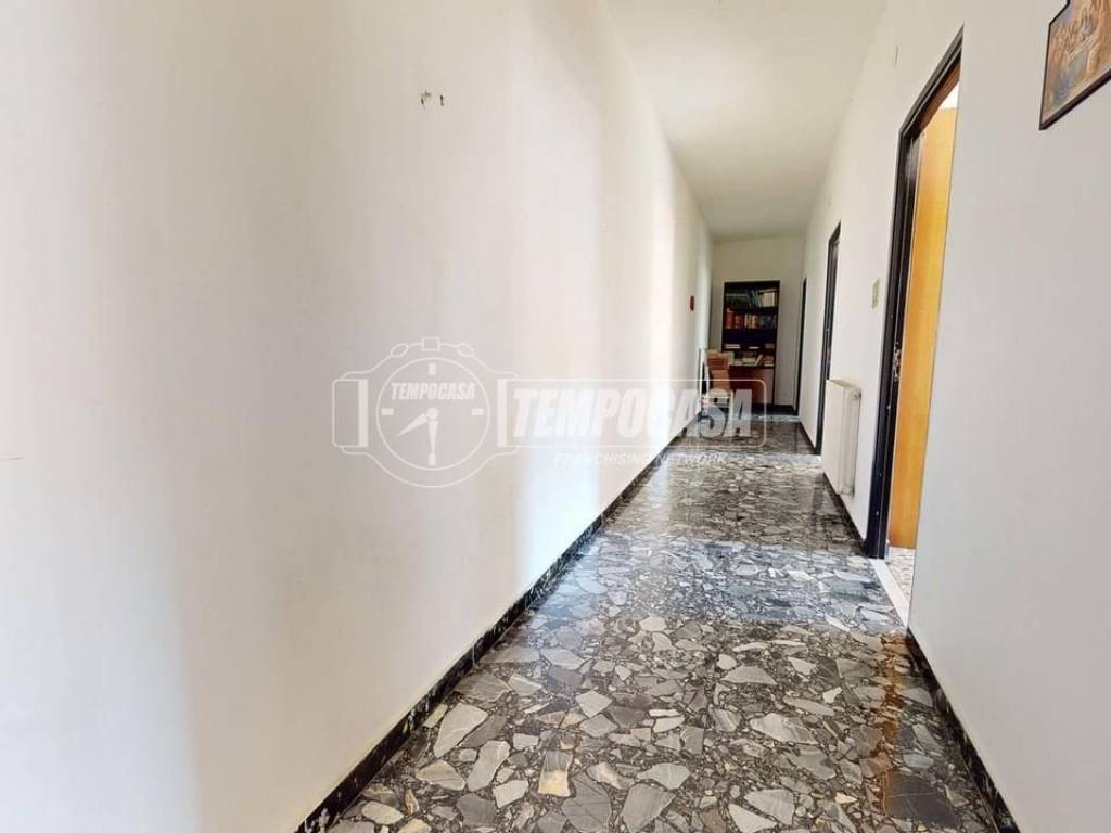 Appartamento a Sassari in Via Giovanni Marghinotti - Foto 5