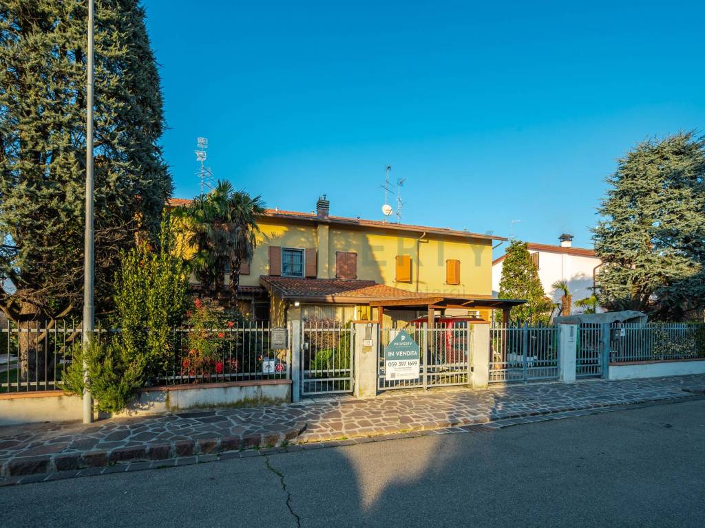 Villetta a schiera a Carpi in Via Ferruccio Tusberti, 13 - Foto 3