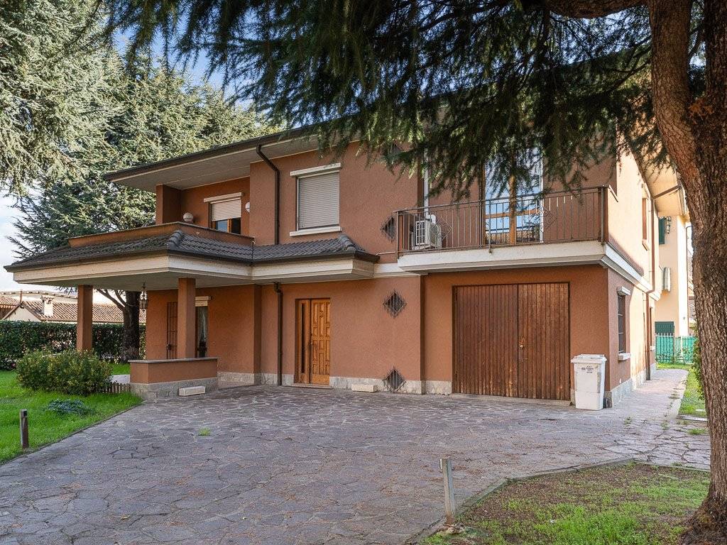 Villa a Voghera in Strada Torrazza Coste - Foto 2