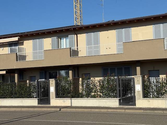 Villetta a schiera a Piacenza in Via Grazia Deledda - Foto 5