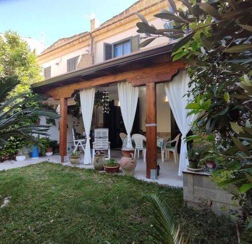 Villetta a schiera a Campofelice di roccella in Viale Himera 2 - Foto 2