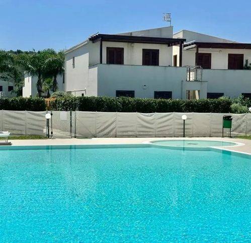 Villetta a schiera a Campofelice di roccella in Viale Delle Tribune 10 - Foto 3