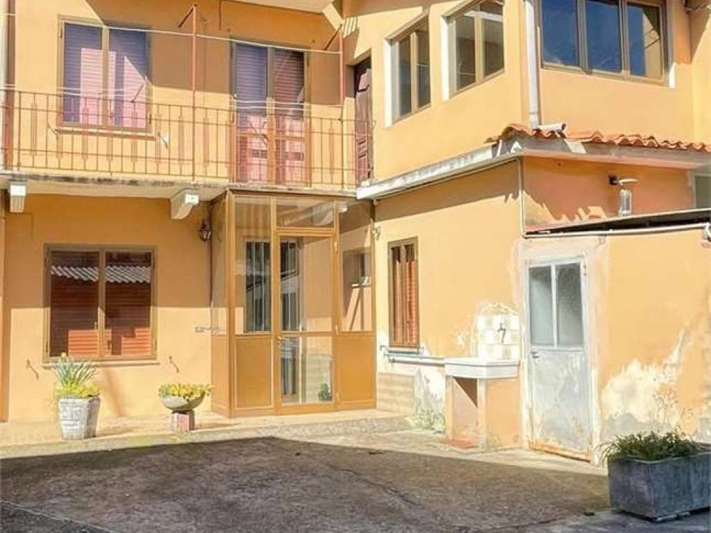 Rustico / casale a Bellinzago novarese - Foto 3