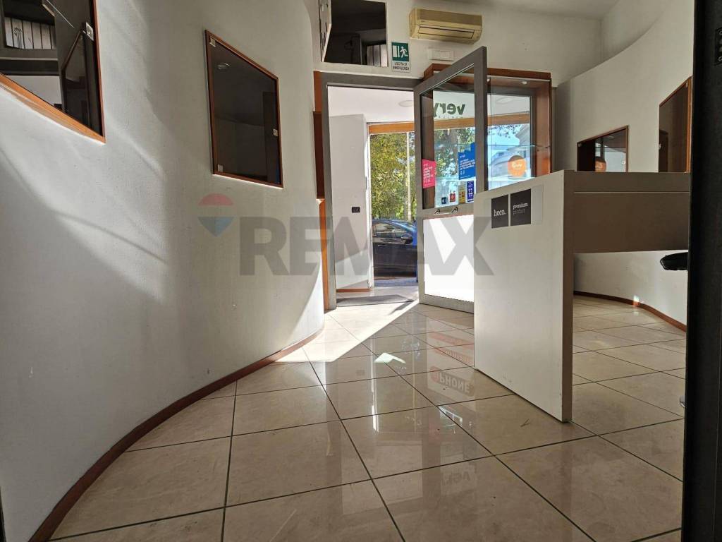 Immobile a Bari in Piazza Garibaldi, 7 - Foto 2