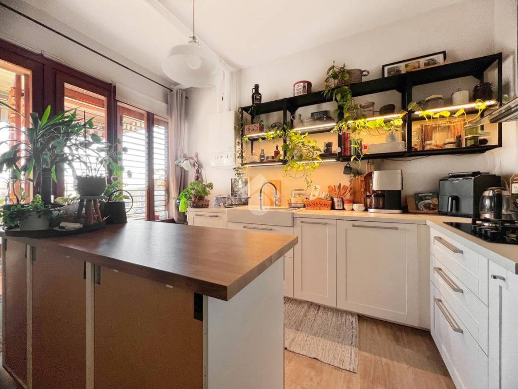 Villa a Colognola ai colli in Via Strà, 77 - Foto 4