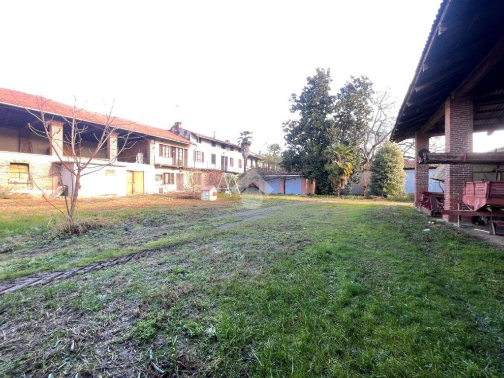 Casa indipendente a Cavour in Via Paschere, 47 - Foto 2