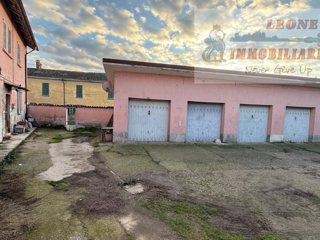 Villa a Bornasco in via trieste, 37 - Foto 2