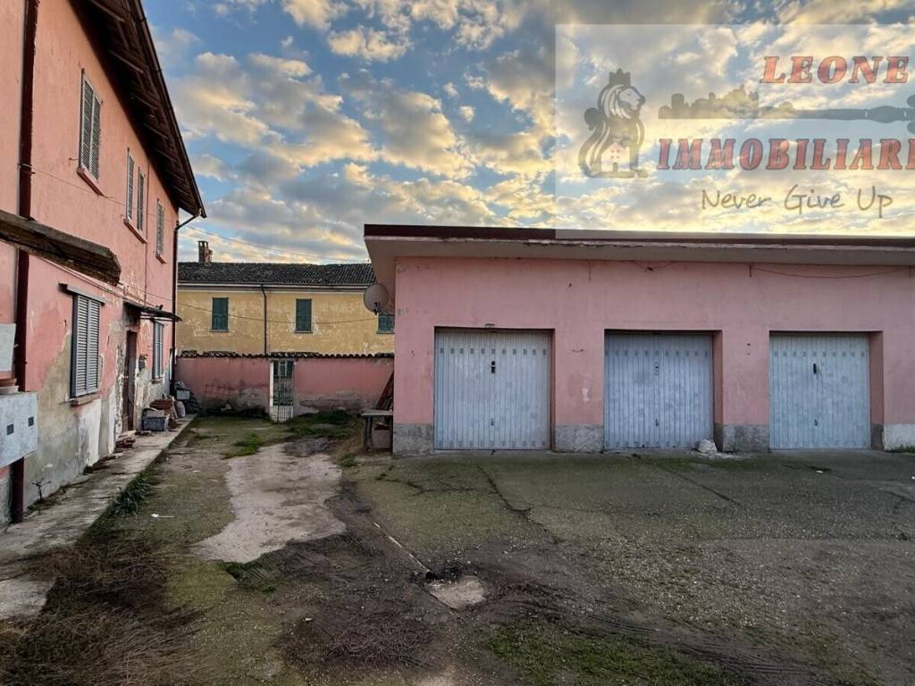 Villa a Bornasco in via trieste, 37 - Foto 3