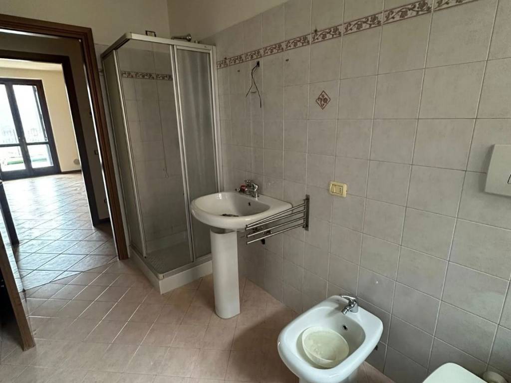 Appartamento a Carpenedolo in Via Cesare Abba - Foto 3