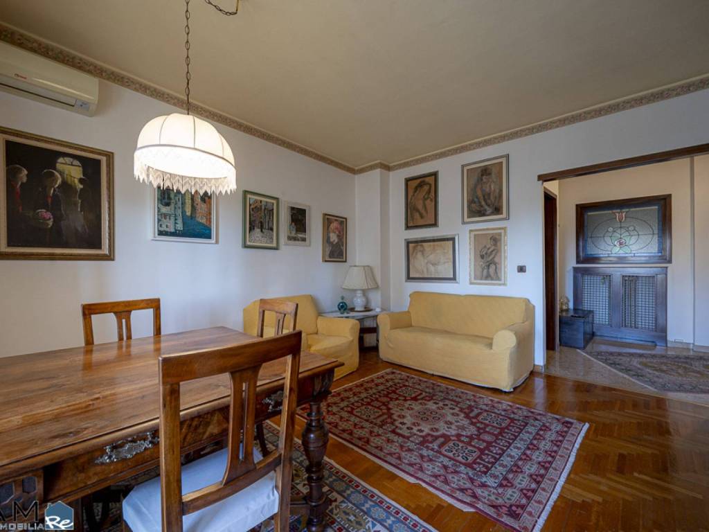 Appartamento a Trieste in VIA DE COLETTI , 3 - Foto 2