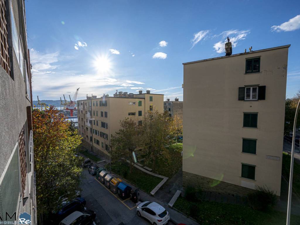 Appartamento a Trieste in VIA DE COLETTI , 3 - Foto 4