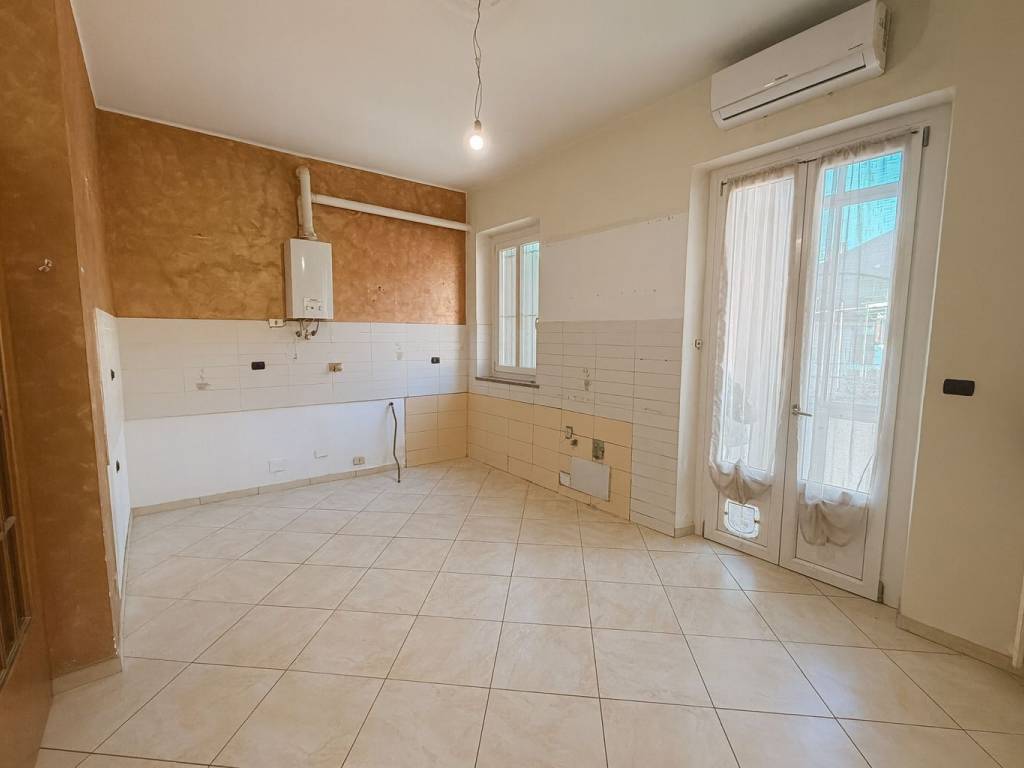 Appartamento a Asti in Corso Alessandro Volta - Foto 4