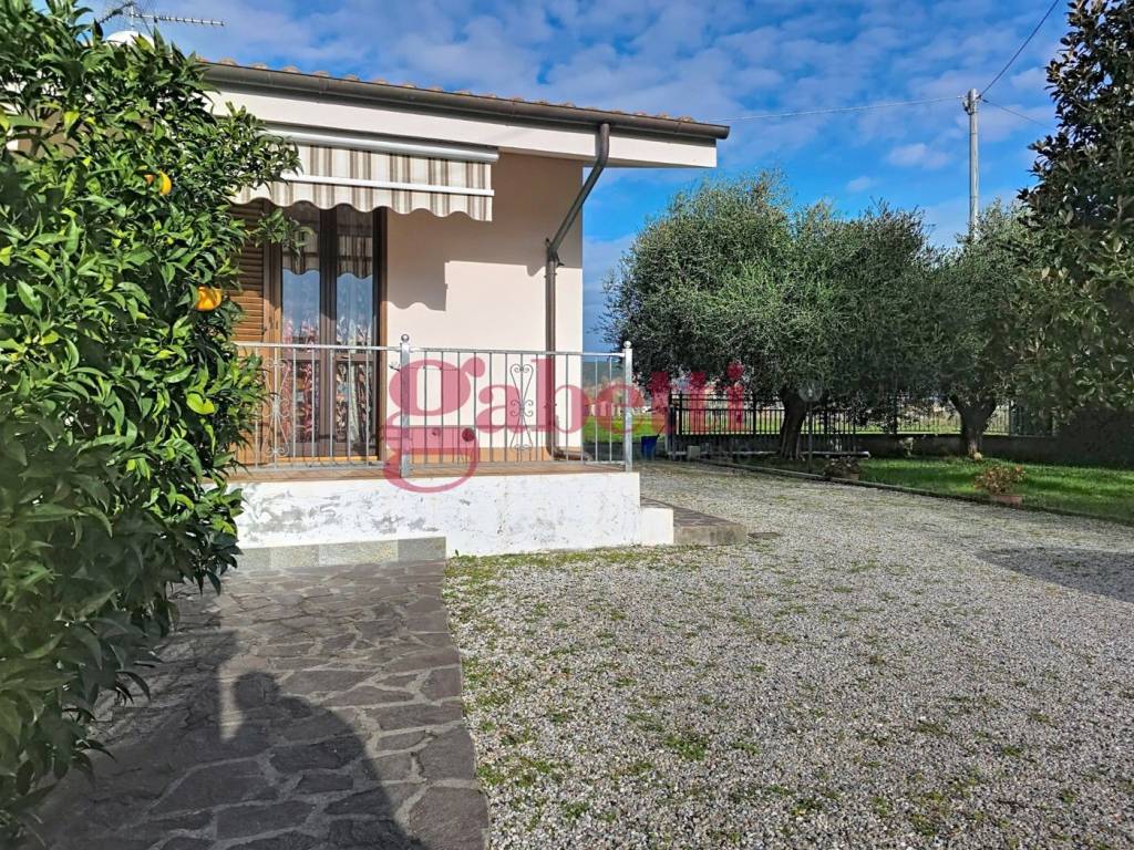 Villa a San giuliano terme in Via Bruno Buozzi - Foto 3
