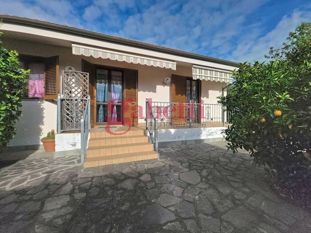 Villa a San giuliano terme in Via Bruno Buozzi - Foto 4