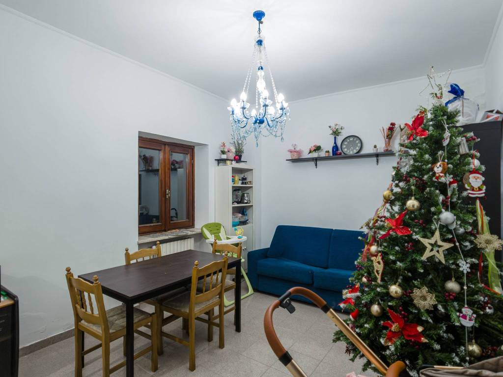Appartamento a Collegno in Via Adua - Foto 3