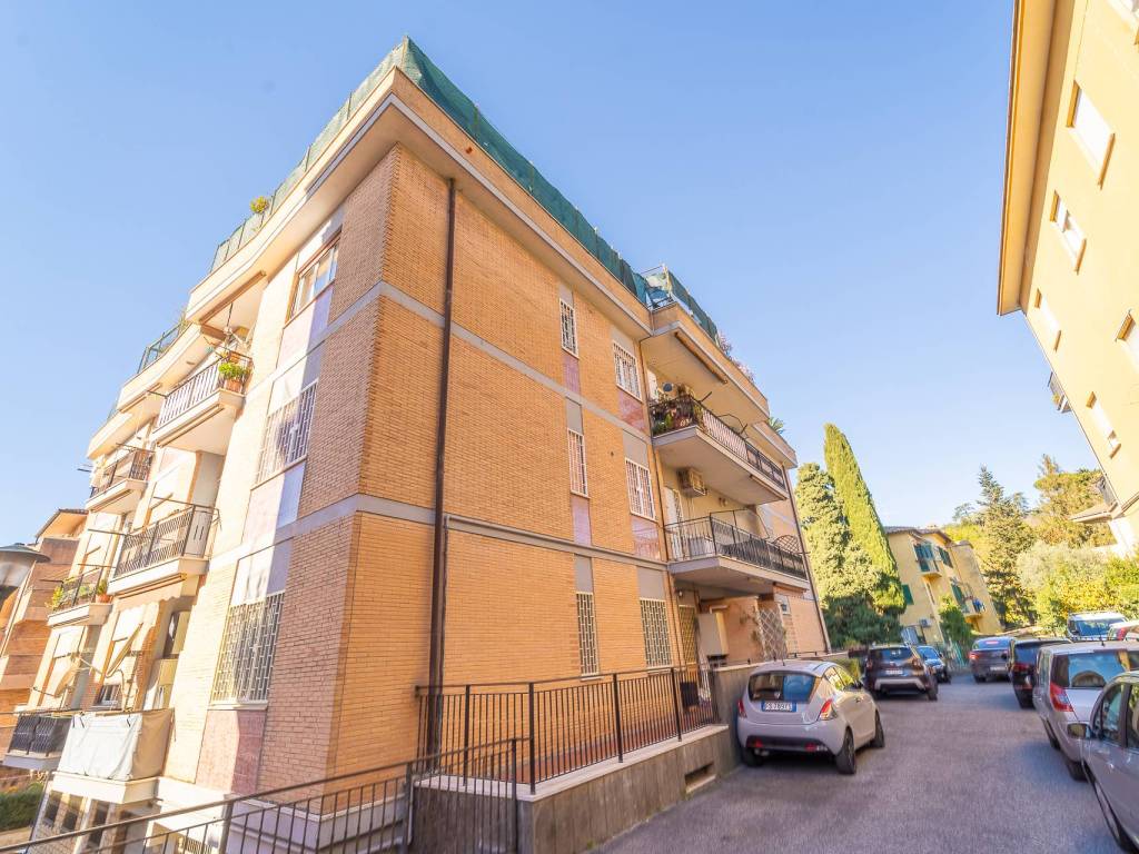 Appartamento a Albano laziale in Via Giacomo Puccini, 76 - Foto 3