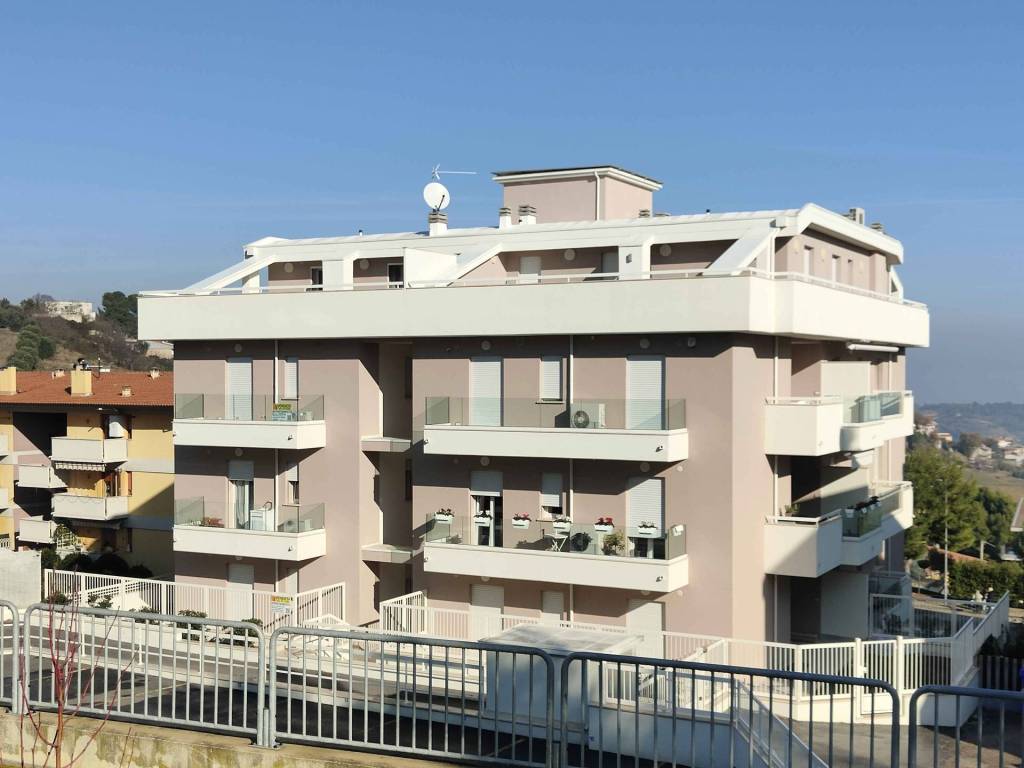 Appartamento a Acquaviva picena in Via Mazzini - Foto 2