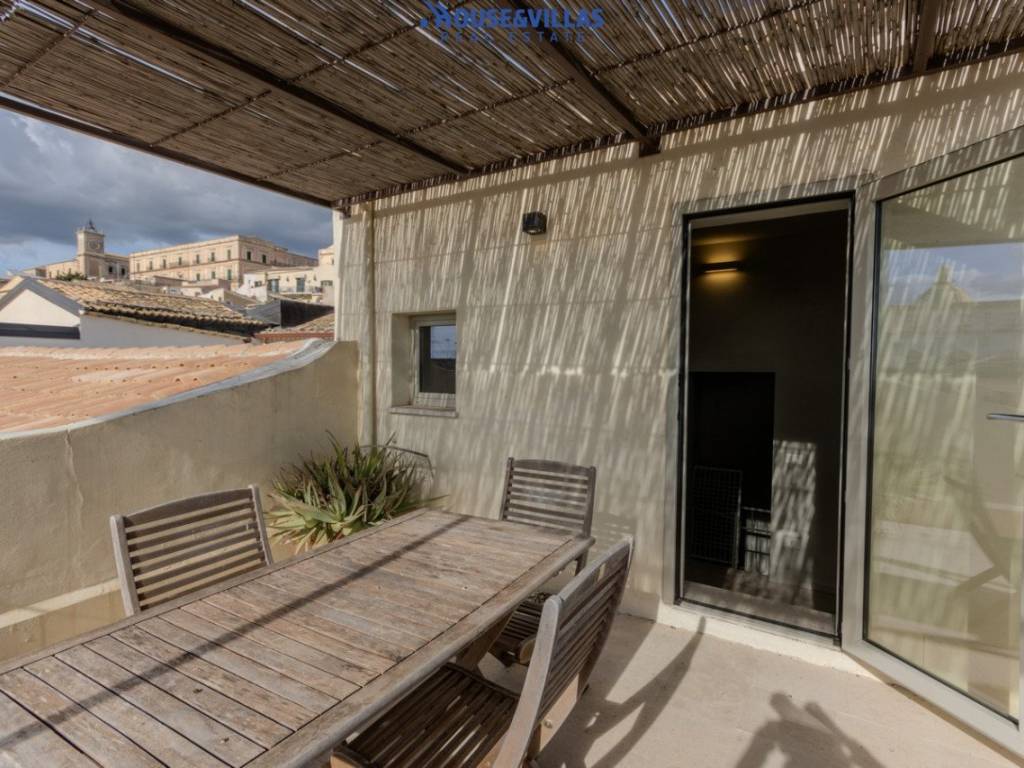 Appartamento a Noto in Corso Vittorio Emanuele - Foto 4